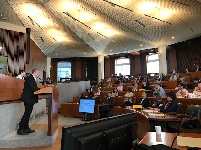 Photo d'une des sessions lors des Journées Scientifiques de la FCM