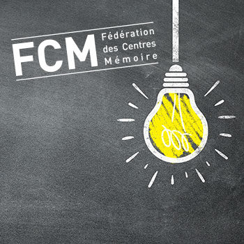 Illustration d'une ampoule allumée à côté du logo de la FCM
